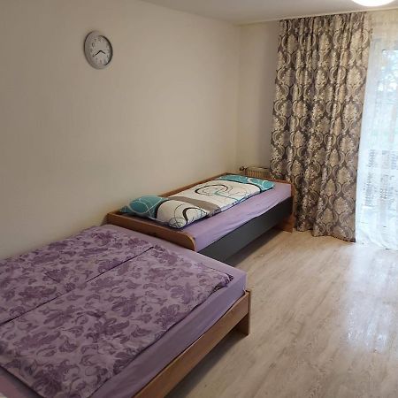 Apartment Homburg Uni-Naehe Екстер'єр фото