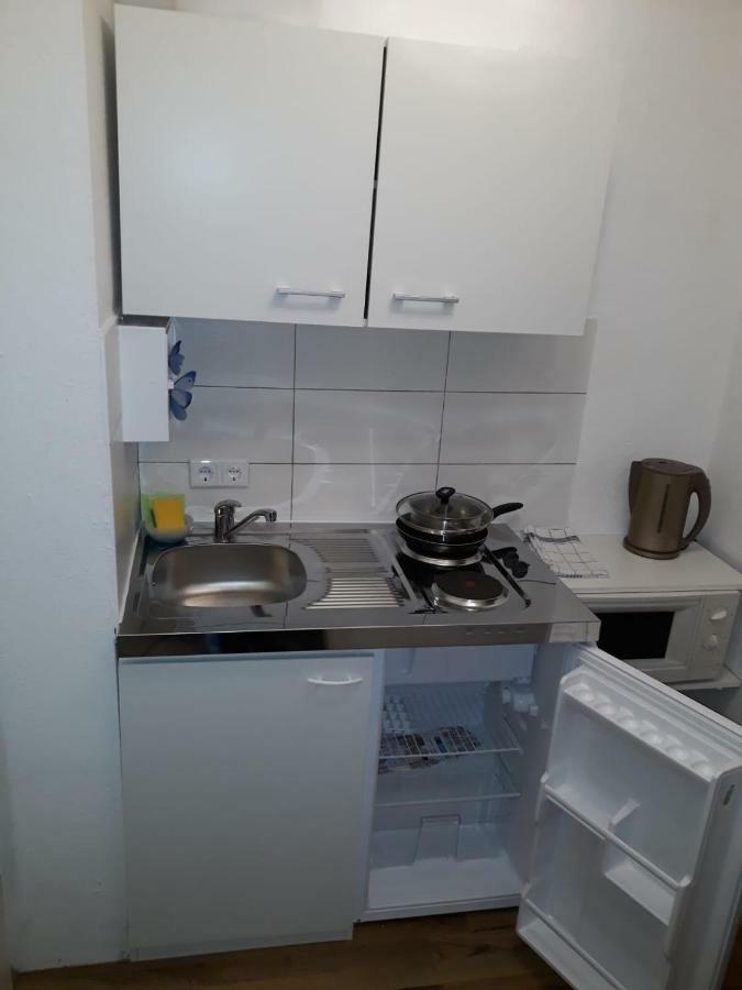 Apartment Homburg Uni-Naehe Екстер'єр фото